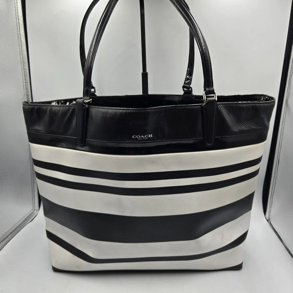 Coach Black & White Stripe Coated Canvas Shoulder Tote Large Bag 30511 Satin Int
